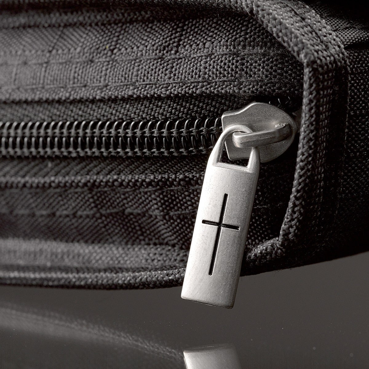 Black Polyester Tri-fold Organizer Bible Cover