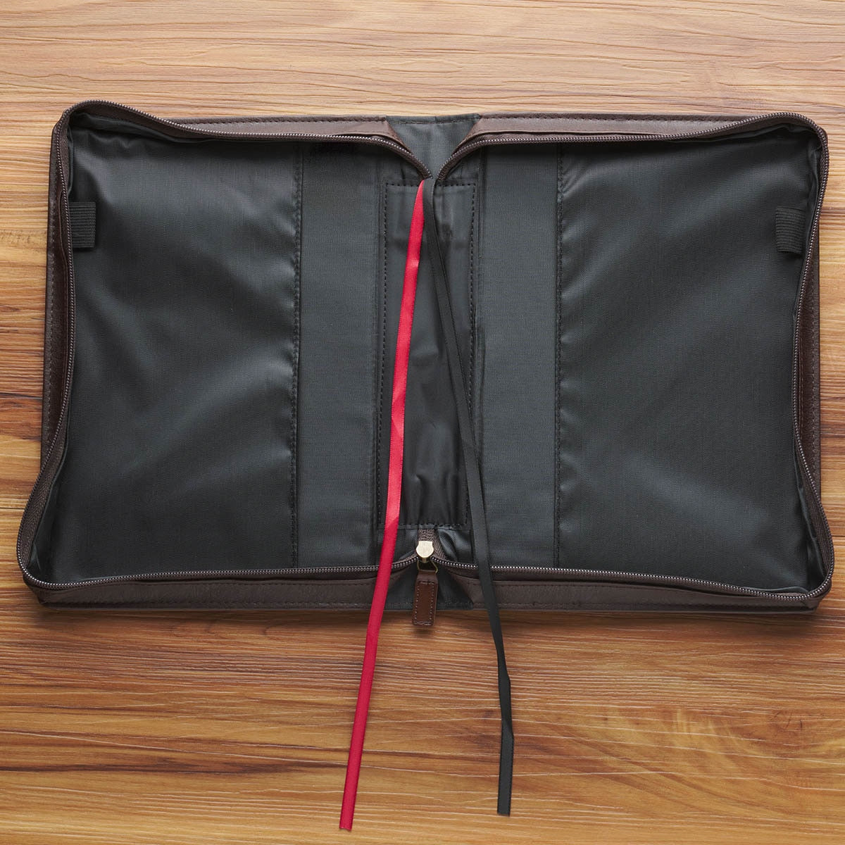 Crown of Thorns Brown Faux Leather Classic Bible Cover - Isaiah 53:3