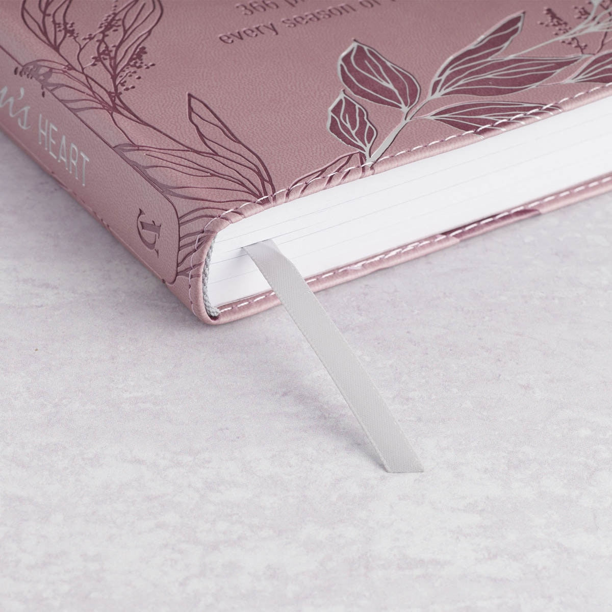 Prayers for a Woman’s Heart Dusty Pink Faux Leather Devotional