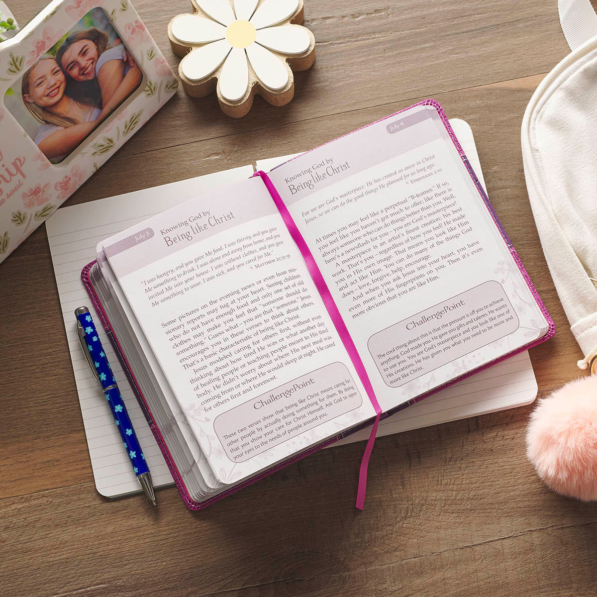 365 Days to Knowing God for Girls Devotional