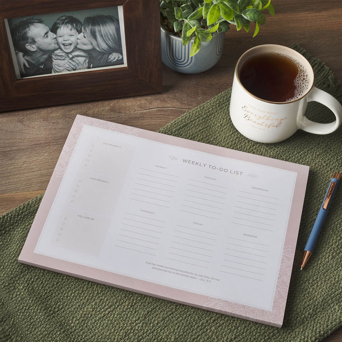 Everything Beautiful Blush Pink Undated Weekly To-Do List  - Ecclesiastes 3:11