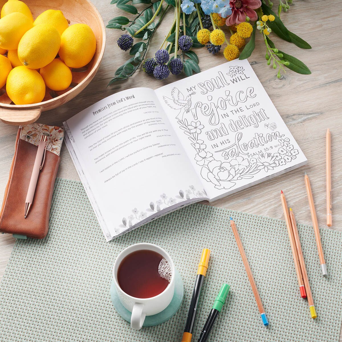 Grateful and Blessed — A Guided Gratitude Journal