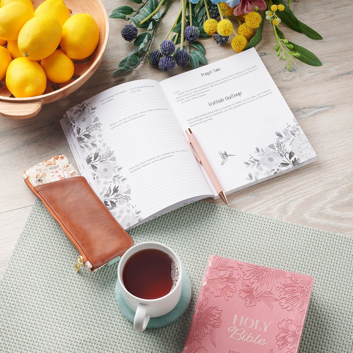 Grateful and Blessed — A Guided Gratitude Journal