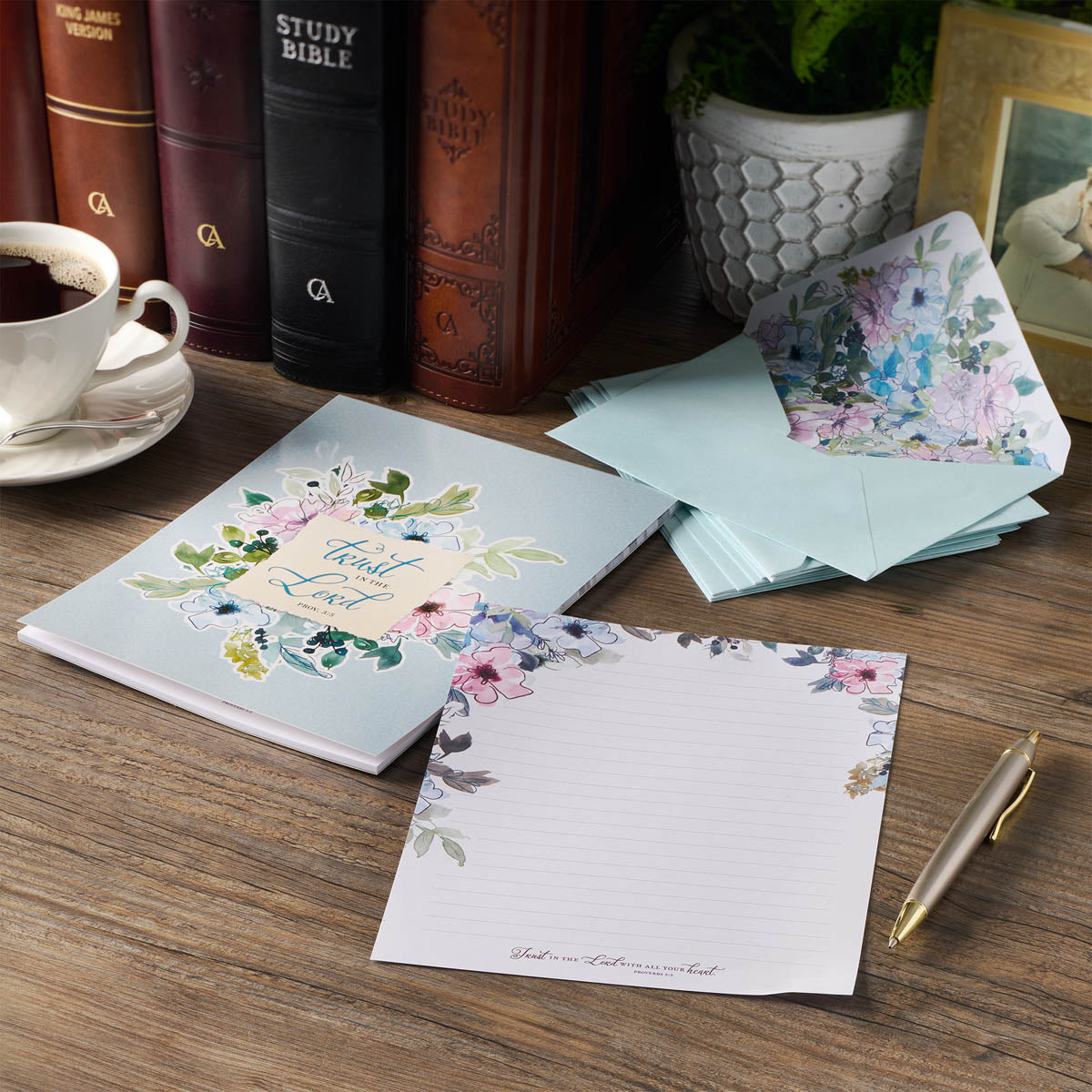 Trust in the Lord Blue Floral Writing Paper and Envelope Set - Proverbs 3:5